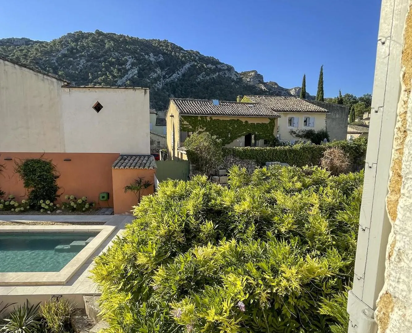 Maison D'Hotes Kazaart Robion en Luberon 0*,