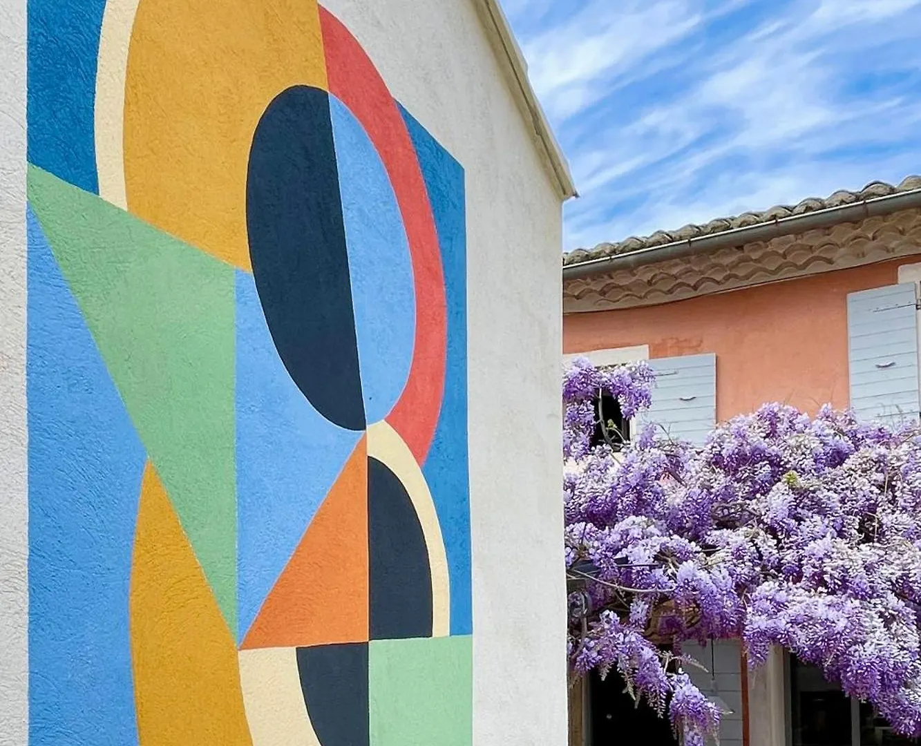 Maison D'Hotes Kazaart Robion en Luberon 0*,  France